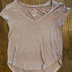 American Eagle- Soft & Sexy V-neck tee